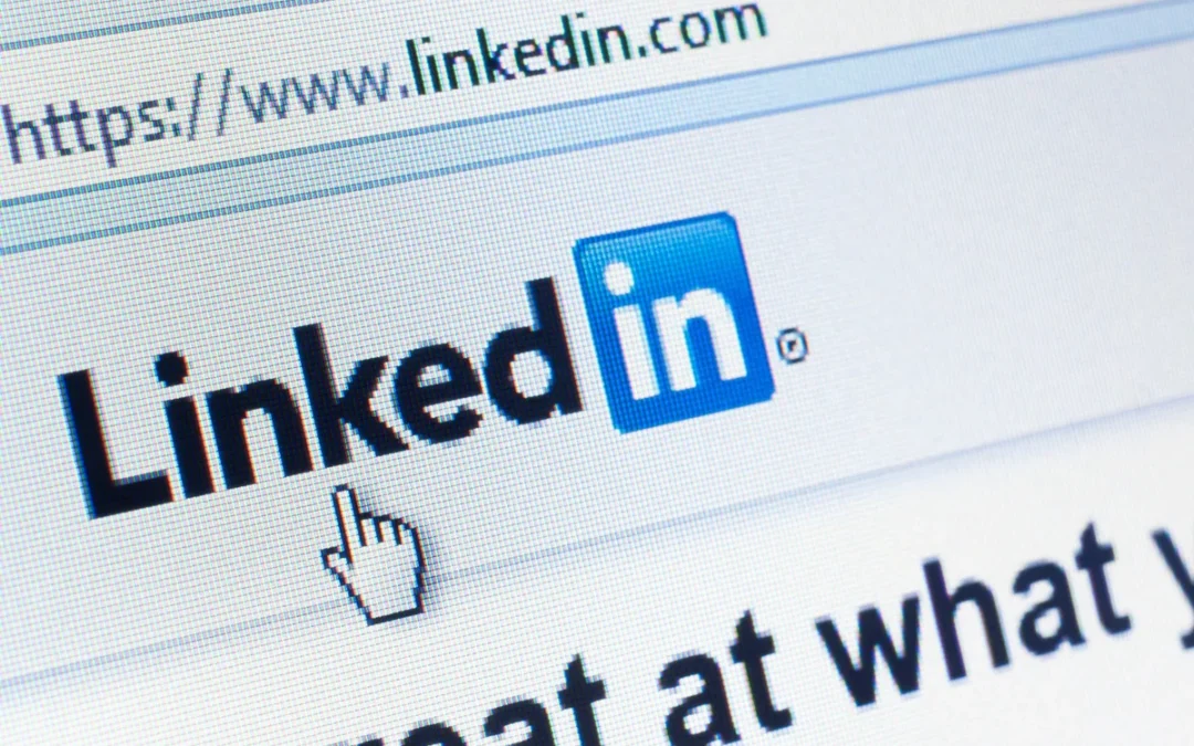 LinkedIn Review: The Best Platform for Job Hunting in 2025 ⭐⭐⭐⭐⭐